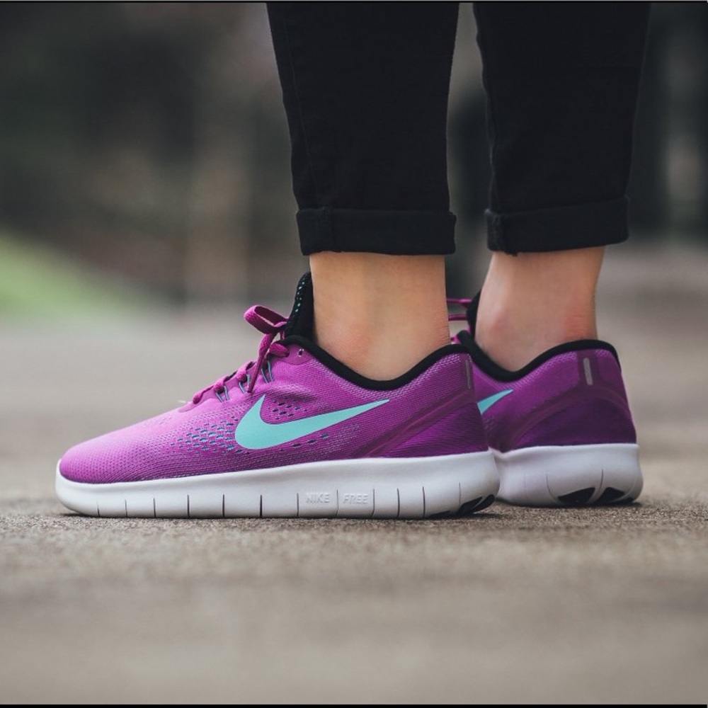 Nike Free Run (GS) in Purple and Teal